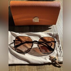 TORY BURCH HALF-RIM WIRE SUNGLASSES